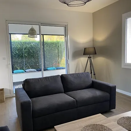 Pavillon Renove Avec Jardin Arbore, Proche Centre-ville, Veranda, Parking, Wifi, Ideal Familles - Fr-1-489-417
