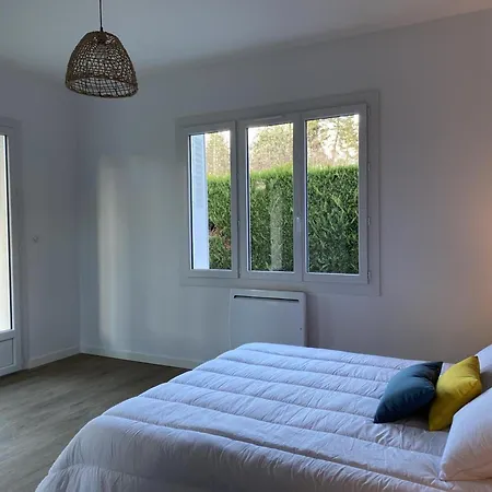 Holiday home Pavillon Renove Avec Jardin Arbore, Proche Centre-ville, Veranda, Parking, Wifi, Ideal Familles - Fr-1-489-417