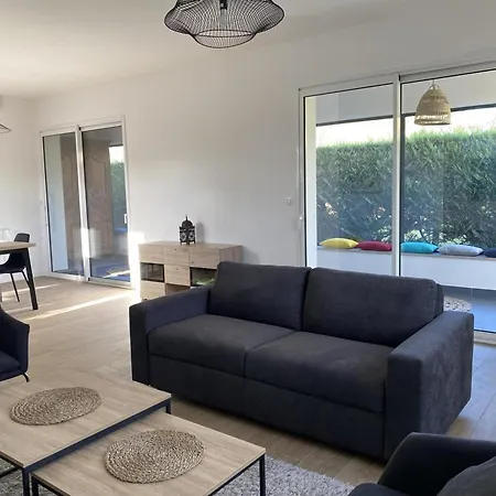 Pavillon Renove Avec Jardin Arbore, Proche Centre-ville, Veranda, Parking, Wifi, Ideal Familles - Fr-1-489-417 Brout-Vernet